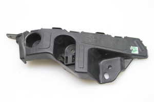  Front bumper bracket 