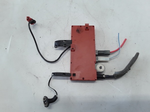 VOLVO S80 I (1998–2006) Antenna amplifier 8637600 - 3