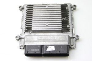 Calculateur moteur - 391462G270