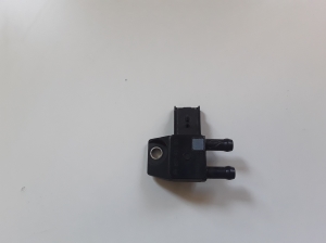  Exhaust gas sensor 