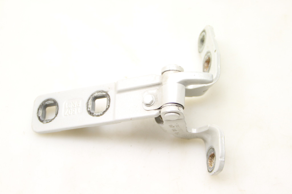 BMW X5 F15 (2013–2018) Trunk lid hinge 7294433 BMW X5 F15 (2013–2018) Trunk lid hinge 7294433