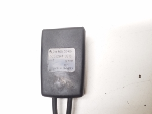 Mercedes Benz CLS-Class 219 (2004–2010) Tagaistme turvavöö lukk A2198600569 - 2