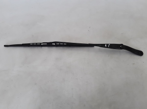   Windshield wiper blade 