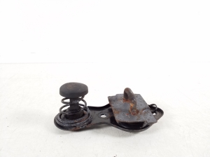 Mercedes Benz ML-Class 164 (2005–2011) Kapoti luku muu osa A2038800460 - 3