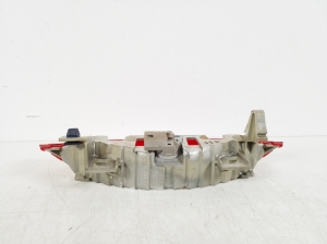 TOYOTA Yaris (1999–2005) Additional stop light 81570-52010 - 2