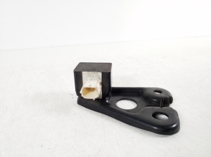 TOYOTA Yaris Verso (1999–2006) Airbag sensor 89173-52040 - 2