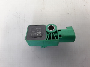 VOLVO V50 (2004–2012) Airbagsensor 31264409 - 3