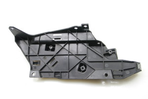 BMW 5 SERIES G30 (2016–2026) Muu kinnitus 8571779 - 2
