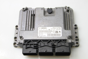 Engine control unit - 9674245180