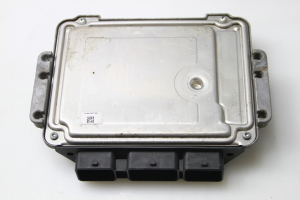 Citroen C3 (2002–2009) Engine control unit 9663475880 - 4