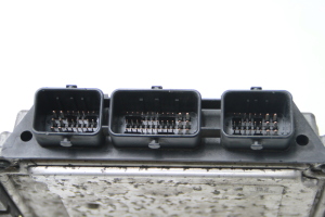 Peugeot 308 (2007–2015) Engine control unit 9664843780 - 4
