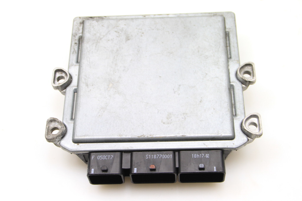 VOLVO S40 2 generation (2004-2012) Engine Control Unit ECU 31211071AA 24792864