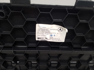 Mercedes Benz GLK-Class 204 (2008–2015) Sonstiges Teil Kofferraum innen A2048430161 - 3