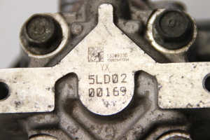 Opel Insignia (2008–2017) Power steering pump 13309336 - 3