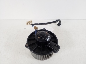 TOYOTA Yaris Verso (1999–2006) Heizungsgebläsemotor - 4