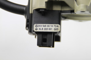 Mercedes Benz C-Class 203 (2000–2007) Turn signal switch 2035450010 - 4