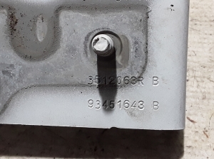 RENAULT Trafic III (2014–2022) Muu kinnitus 3512063R - 3