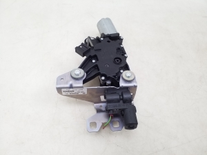 BMW 3 SERIES F30 (2011–2018) Rear wiper motor 7308831 - 2