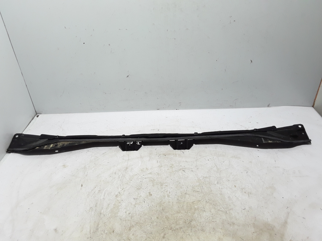 RENAULT Clio 5 generation (2019-2023) Front  Wiper Cowl Trim 668104935R 20989654