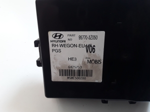 Hyundai i40 (2011–2026) Parking system control unit 957703Z050 - 2