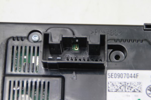 Skoda Octavia III (2013–2019) Heater control panel 5E0907044F - 2
