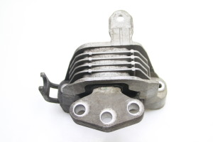 Engine mount - 13248479