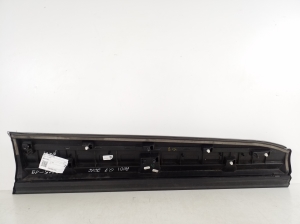 AUDI Q7 (2015–2026) Esiukse liist 4M0853959G - 4