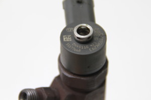Opel Insignia (2008–2017) Injektor Einspritzdüse 55577668 - 2