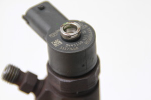 Opel Insignia (2008–2017) Injektor Einspritzdüse 55577668 - 3