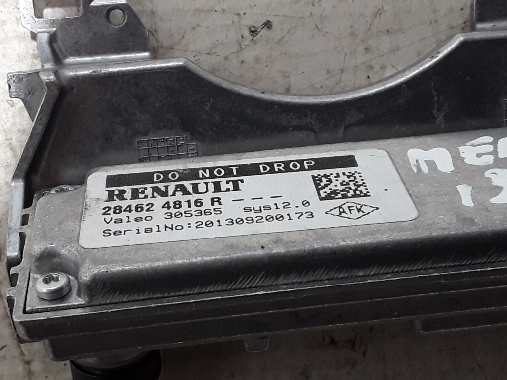 RENAULT Megane 3 generation (2008-2020) Cameră bară față 284624816R 20993354