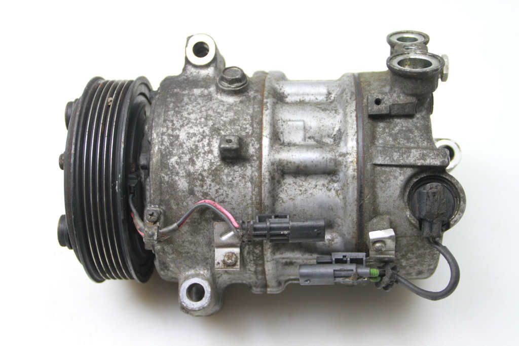 Used Opel Insignia Air conditioner compressor P13314473