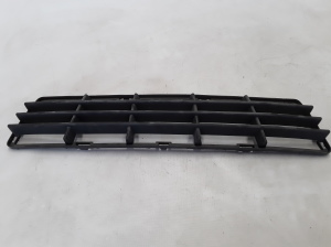 VOLVO V50 (2004–2012) Front bumper lower grille 30657006 - 4