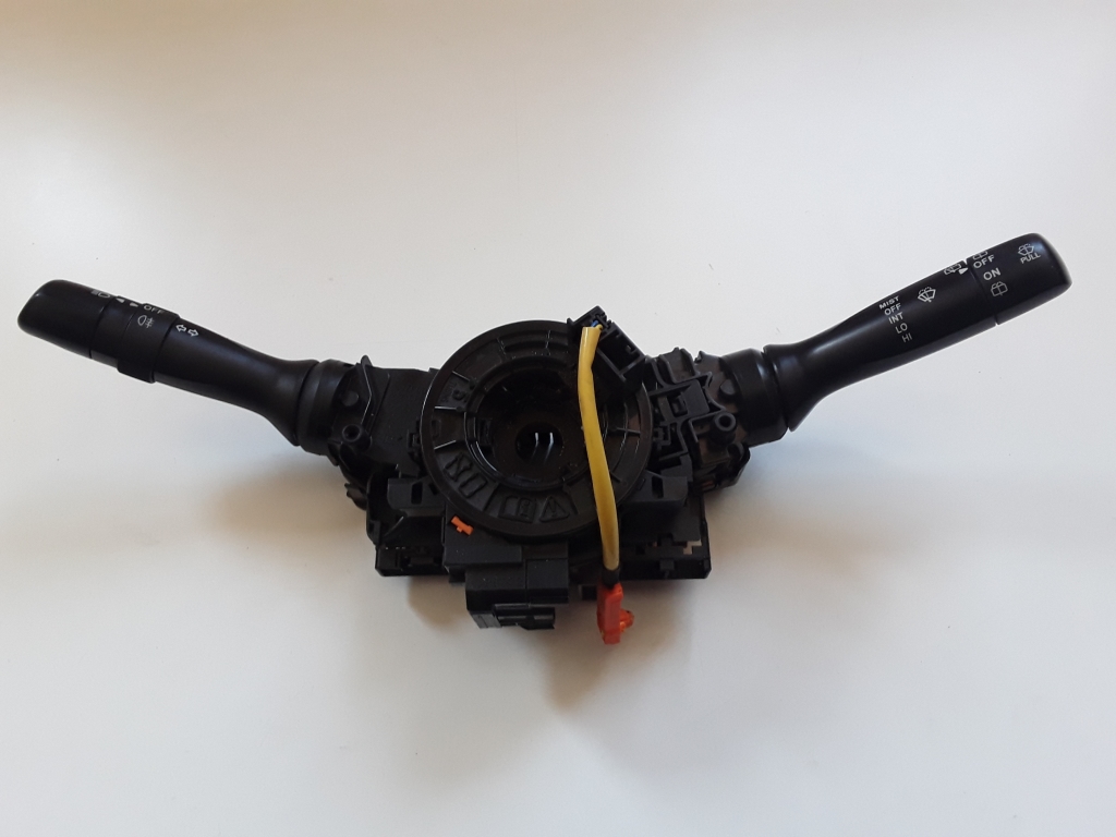 TOYOTA Aygo 2 generation (2014-2024) Pagrieziena rādītāja mehānisms 17F001,17F144 27617138