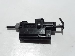 Mercedes Benz Citan 415 (2012–2021) Kütuse täiteava korgi lukustus 8200313376 - 2