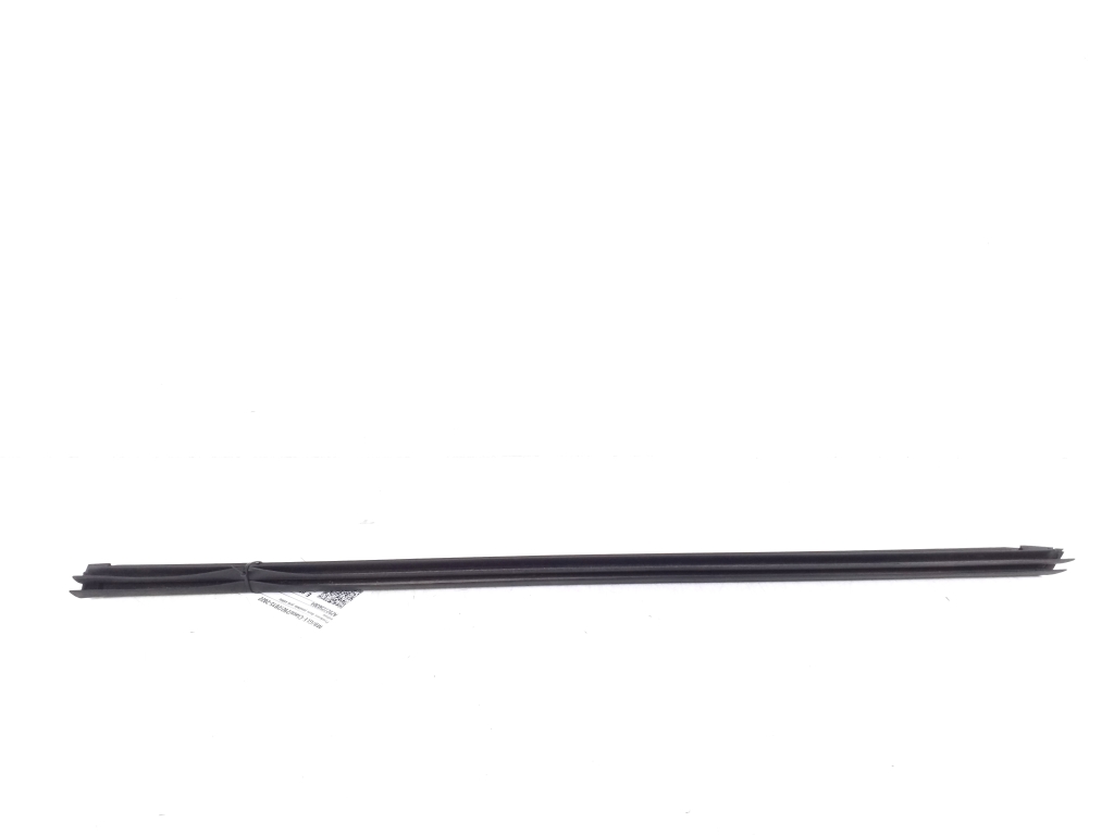 MERCEDES-BENZ GLE Coupe C292 (2015-2019) Priekinių kairių durų apmušimo apdaila A2927250304 21436637