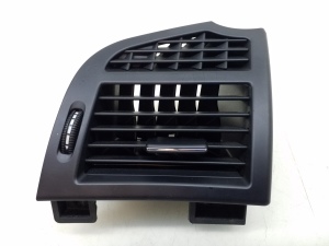   Interior panel ventilation grilles 