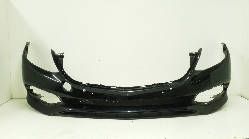 Used Mercedes Benz E-Class Front bumper A2138850038