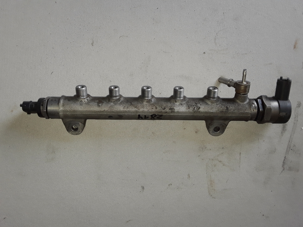 Rampe de carburant
