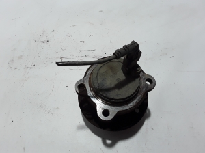 VOLVO V40 (2012–2019) Hinterradnabe 31387352 - 2