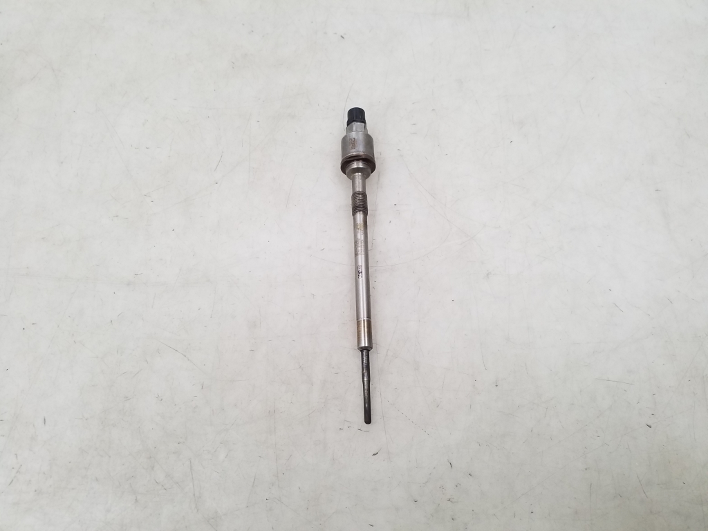 Used Opel Insignia Glow plug 55579436