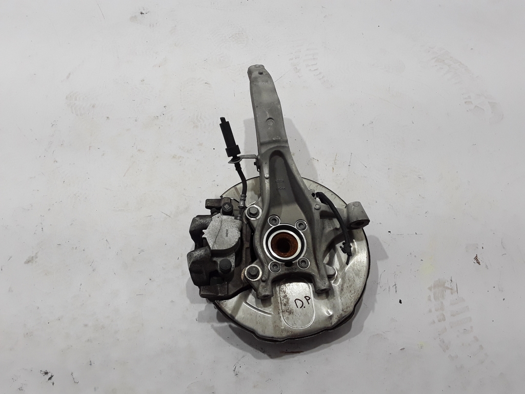 Used VOLVO XC60 Hub front 32298140