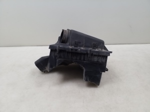 Opel Insignia (2008–2017) Boîtier de filtre à air 55560889 - 4