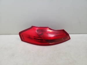  Rear corner lamp 