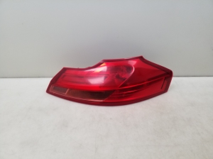   Rear corner lamp 