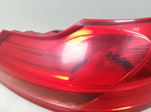  Rear corner lamp 