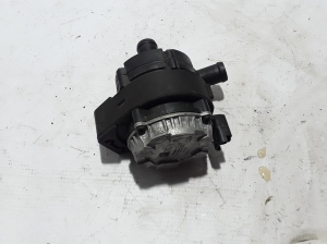 Auxiliary water pump - 210108197R