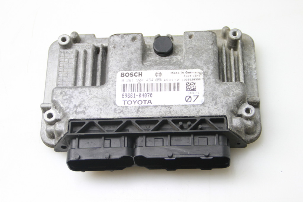 TOYOTA Aygo 1 generation (2005-2014) Engine Control Unit ECU 896610H070 27317239