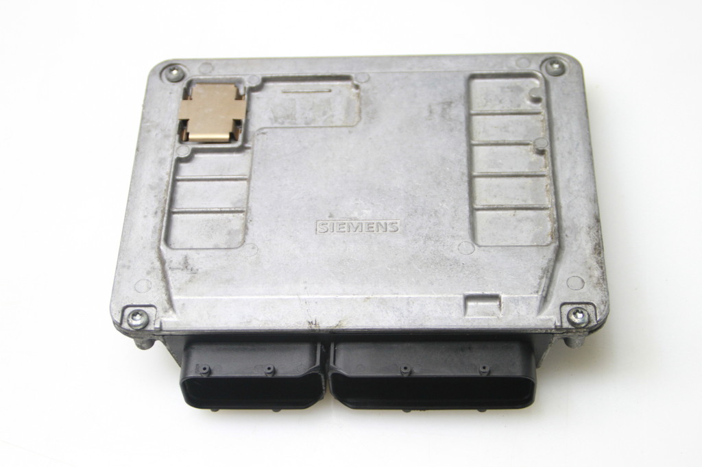 VOLKSWAGEN Polo 4 generation (2001-2009) Engine Control Unit ECU 03E906033 24785561