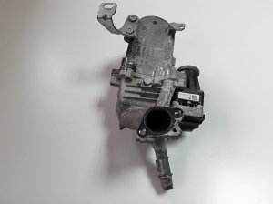  EGR valve 