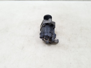  EGR valve 